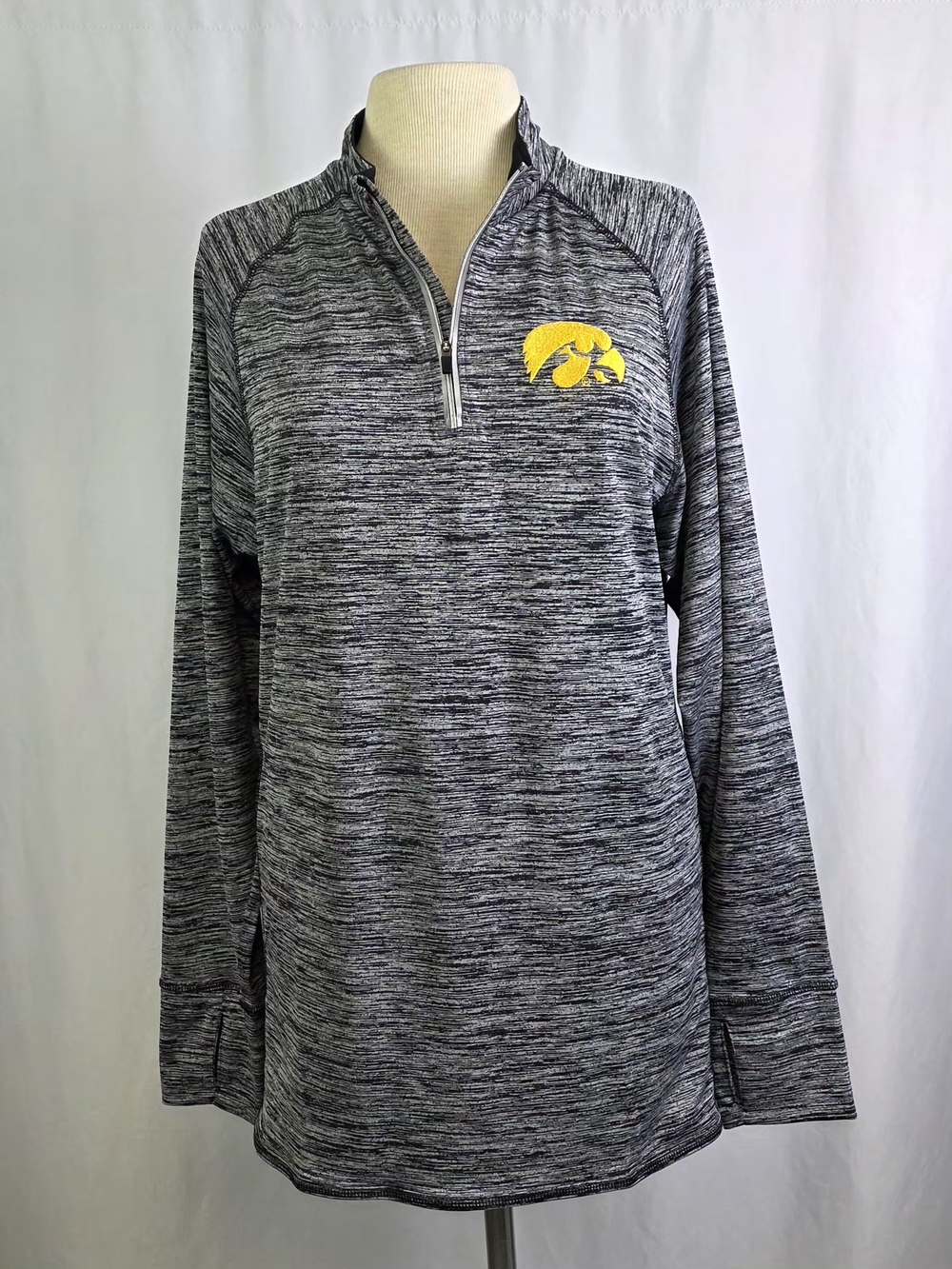 Men's Iowa Hawkeye Gray Quarter-Zip Sweatshirt Size L